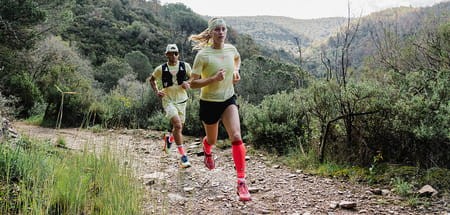 Compressport_opaski na lydki_r2_fluored (2).jpg
