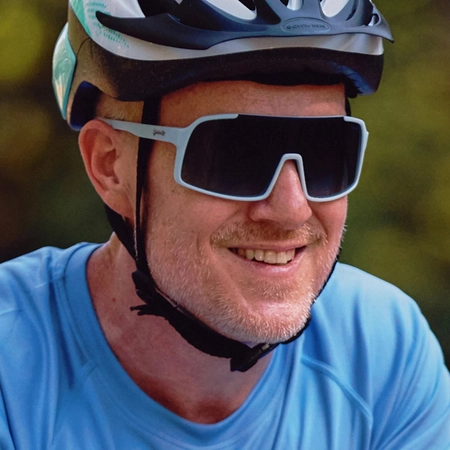 Goodr-Okulary-sportowe-Astro-G-Kidnapped-by-a-Cyborg_5.jpg