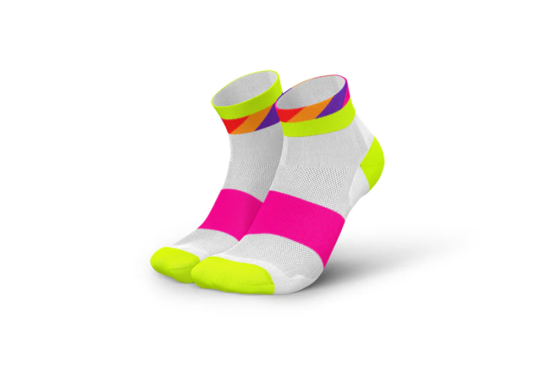 incylence-skarpetki-krotkie-ultralight-low-strides-short-white-canary.jpg