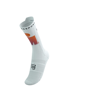Compressport-Skarpetki-kolarskie-Proracing-V4-bike-Ironman-white-sunset_9.jpg