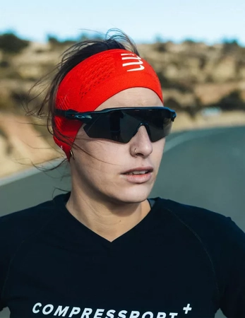 pol_pm_COMPRESSPORT-Opaska-na-glowe-HEADBAND-ON-OFF-red-6934_11.jpg