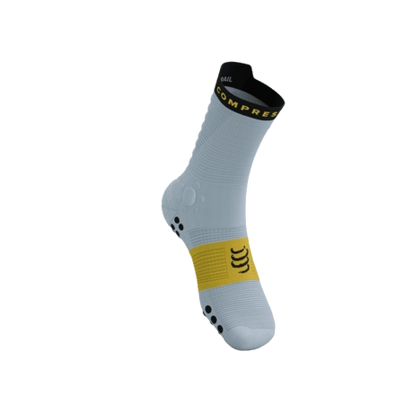 pol_pm_COMPRESSPORT-Skarpetki-do-biegania-trailowe-PRORACING-SOCKS-V4-TRAIL-grey-dawn-ceylon-yellow-8221_2.jpg