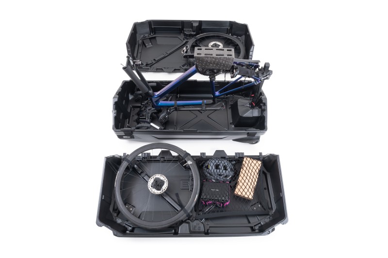 bike-case_HDPE-4500_open-bike-front-above_bw-international.jpg
