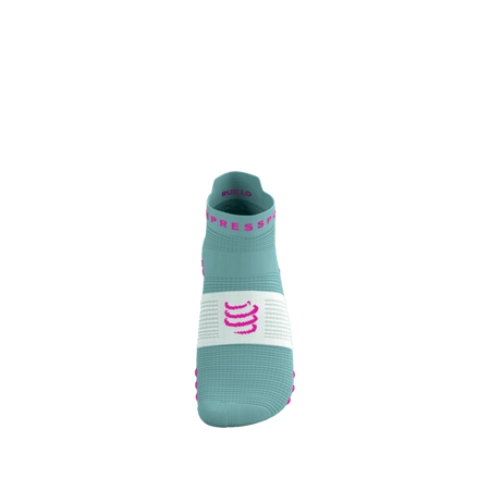 CompressportSkarpetki-do-biegania-Proracing-V4-low-ether-neon-pink_2.jpg