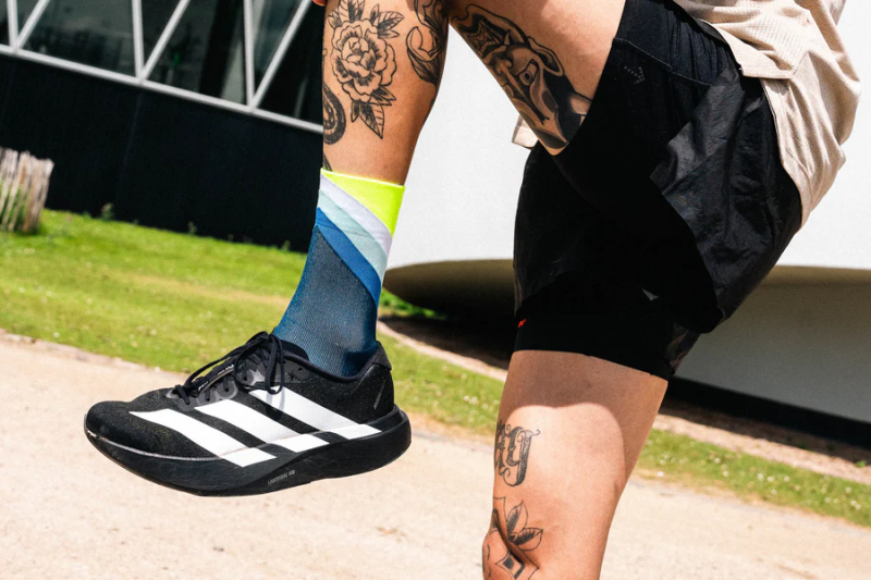 Incylence-Skarpetki-biegowe-Running-grades-navy-canary_4.jpg