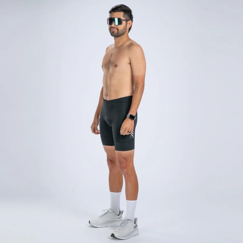 zoot-spodenki-triathlonowe-core-tri-7-jet-black_2.jpg