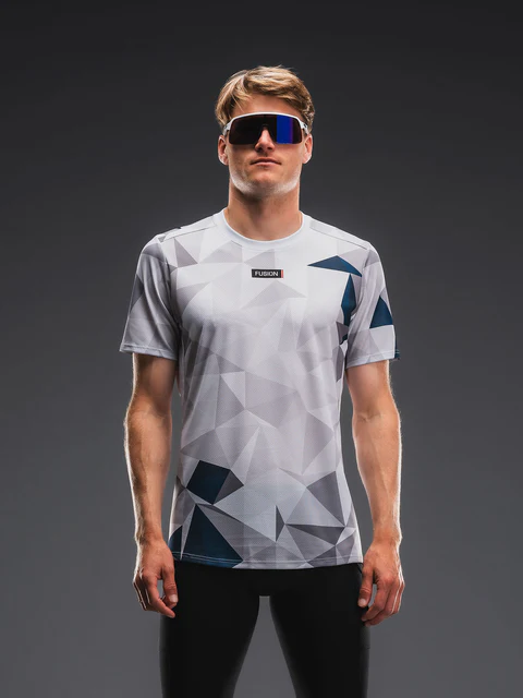 Fusion-Tempo-pro-run-t-shirt-blue.jpg