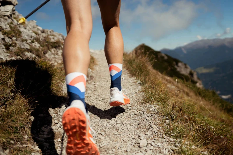Incylence-skarpetki-trail-summits-tricolor_5.jpg