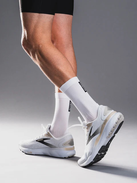 Fusion-Skarpetki-TEMPO-TWO-Run-Sock-white_5.jpg