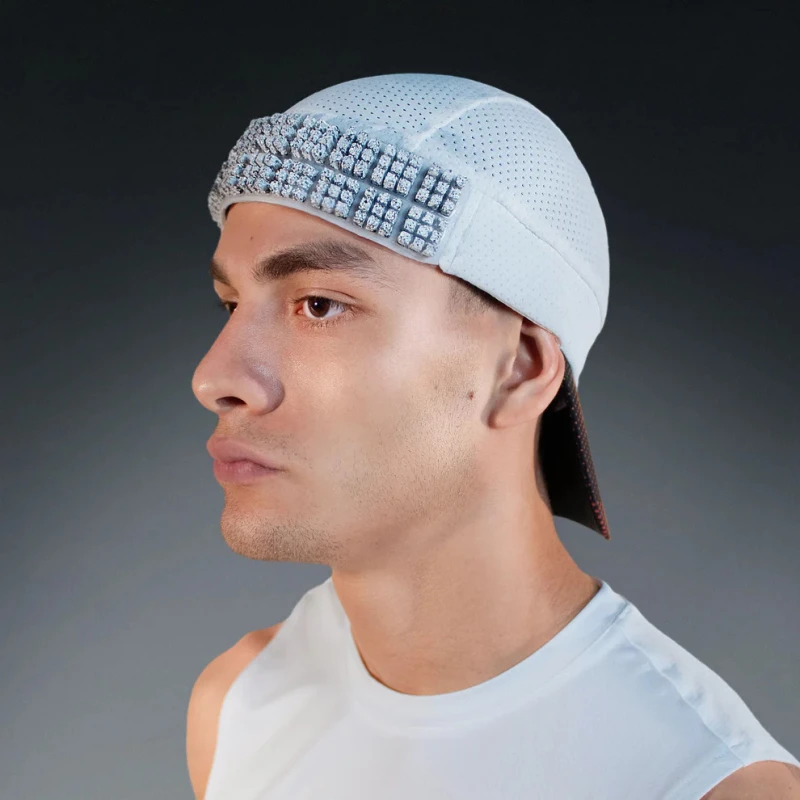 omius-odwrócona-czapka-chłodząca-reverse-cap-biała_3.jpg