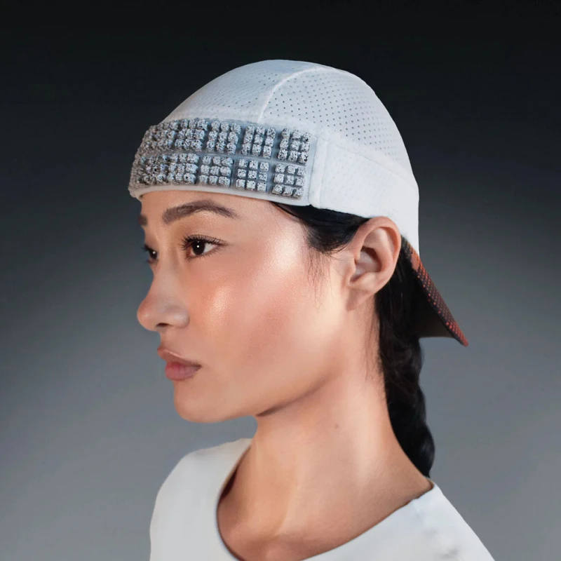 omius-odwrócona-czapka-chłodząca-reverse-cap-biała_4.jpg
