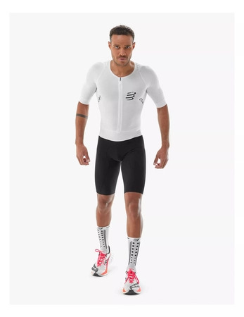 Compressport-Stroj-triathlonowy-meski-aero-seamless-bialo-czarny_6.jpg