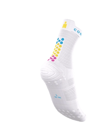 Compressport-Skarpetki-biegowe-Proracing-V4-Run-Ironman-2026-white_4.png