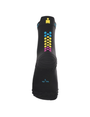 Compressport-Skarpetki-biegowe-Proracing-V4-Run-Ironman-2026-black_5.png