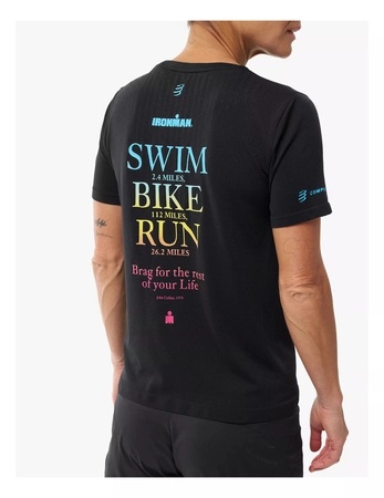 COMPRESSPORT-Koszulka-biegowa-damska-z-krotkim-rekawem-TRAINING-SS-T-SHIRT-IRONMAN-2026-black_5.jpg
