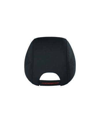 COMPRESSPORT-Czapka-biegowa-PRO-RACING-CAP-IRONMAN-2026-black_4.jpg