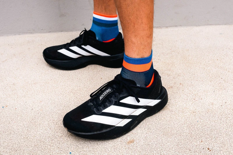 Incylence-Skarpetki-biegowe-Running-short-bands-tricolor_6.jpg