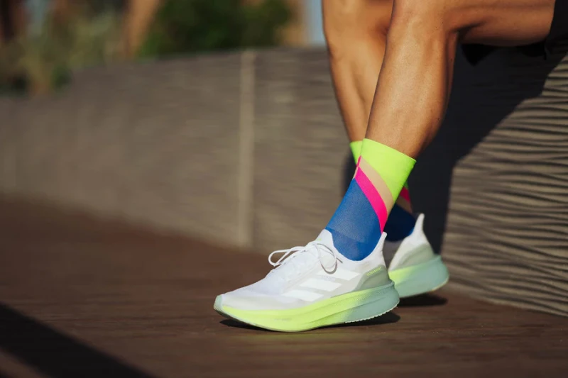 incylence-skarpetki-ultralight-socks-high-apex-blue-green_4.jpg