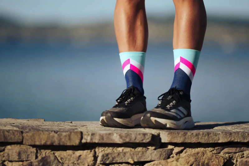 incylence-skarpetki-ultralight-socks-high-apex-navy-mint_5.jpg