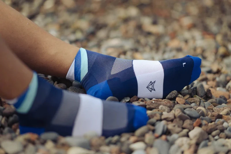 incylence-skarpetki-krotkie-ultralight-low-apex-short-navy-mint_3.jpg