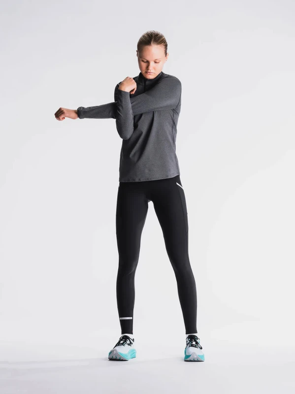 C3-long-tights_0034_SuperBlack_91_V4-9935286.jpg