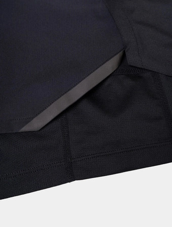 pol_pm_RONHILL-Spodenki-do-biegania-meskie-TECH-7-TWIN-SHORT-all-black-8695_4.jpg