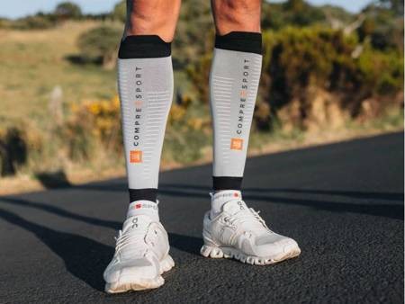 pol_pm_COMPRESSPORT-Opaski-kompresyjne-na-lydki-R2V3-grey-melange-6205_2.jpg
