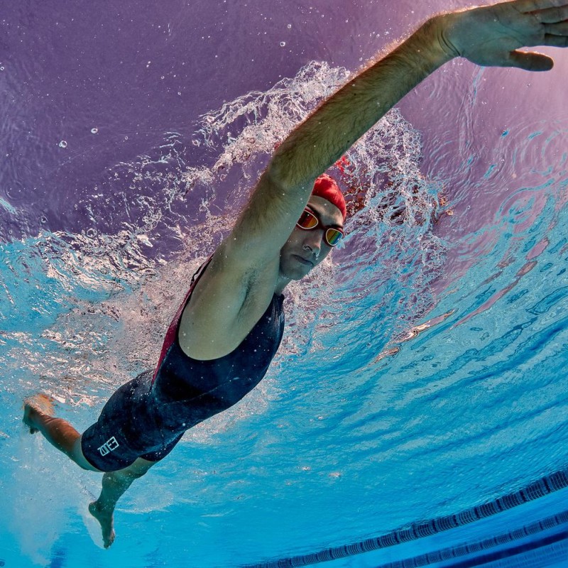 Zone3 swimskin Streamline.jpg