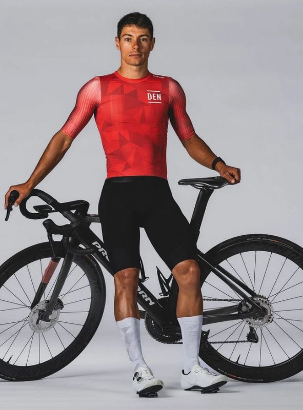 Fusion Skarpety aerodynamiczne RR Aero Sock whitegrey (2).JPG