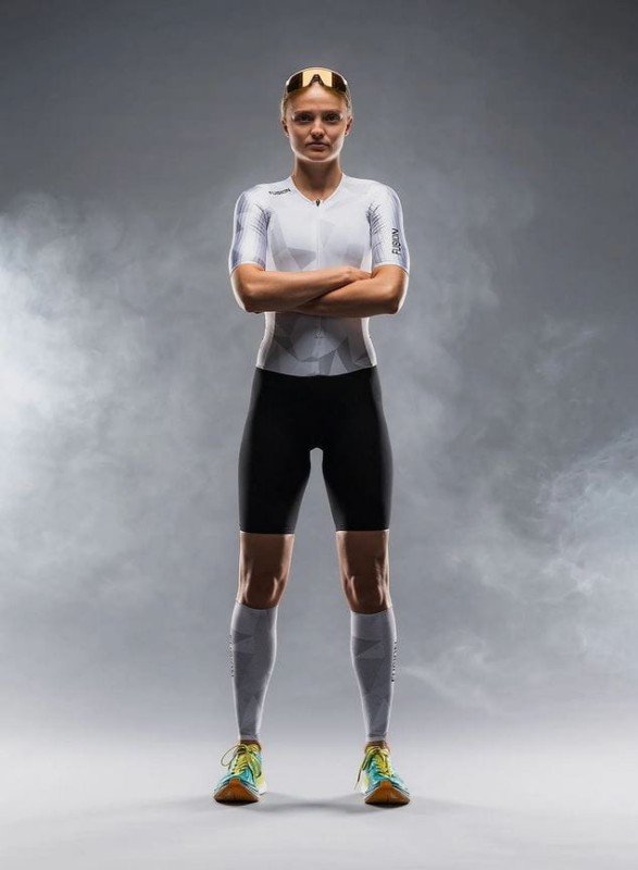 Fusion damski strój triathlonowy TEMPO! One whitegrey (1).JPG