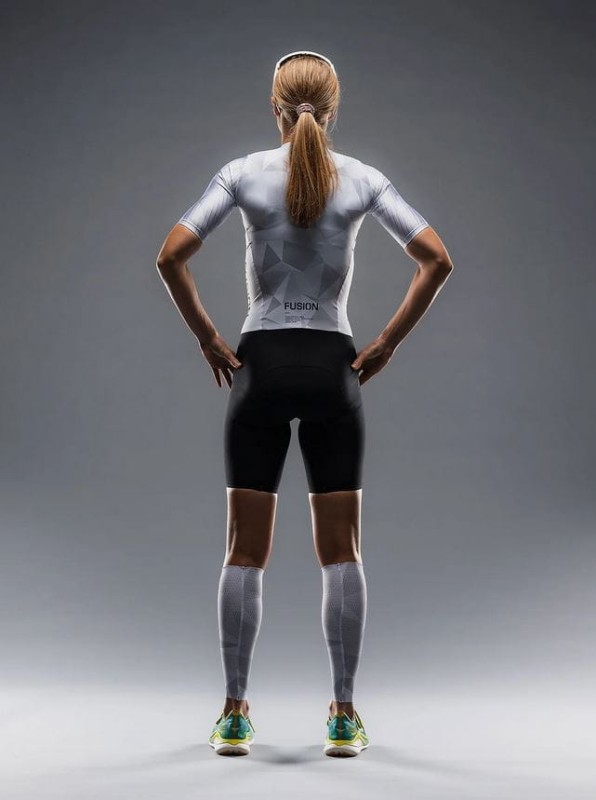 Fusion damski strój triathlonowy TEMPO! One whitegrey (2).JPG