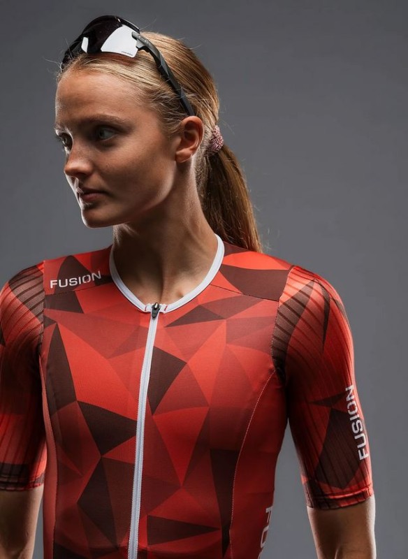 Fusion damski strój triathlonowy TEMPO! One red rust  (5).JPG