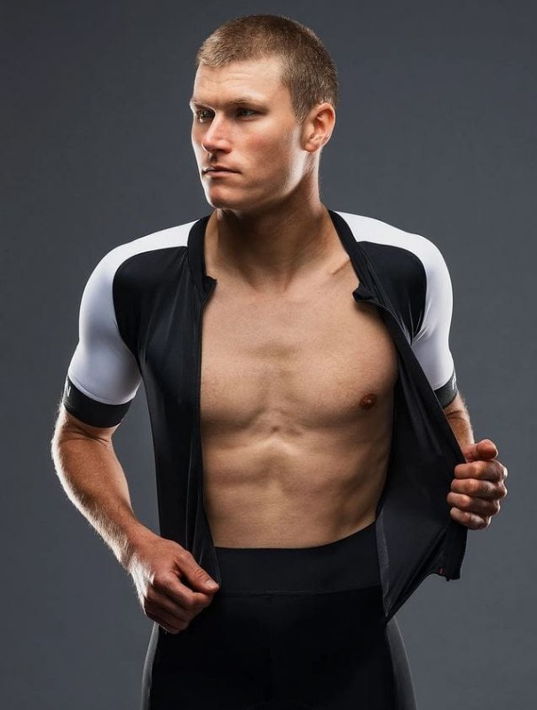Fusion strój triathlonowy TEMPO! Three Suit black 20240619 (4).JPG